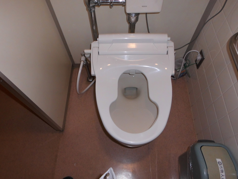 オストメイト対応トイレの設置事例７
